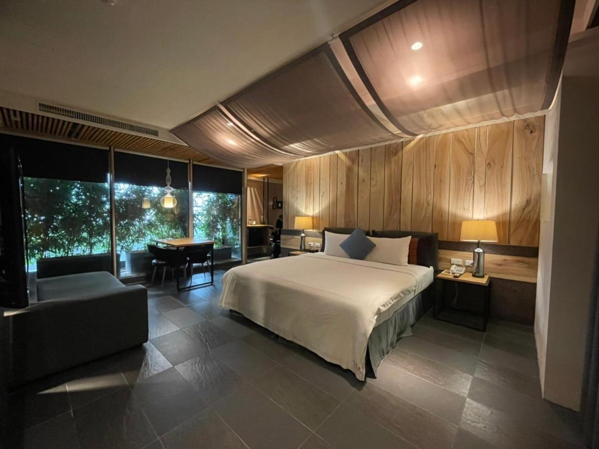 Roppongi Motel - Dalian Pingtung Zewnętrze zdjęcie